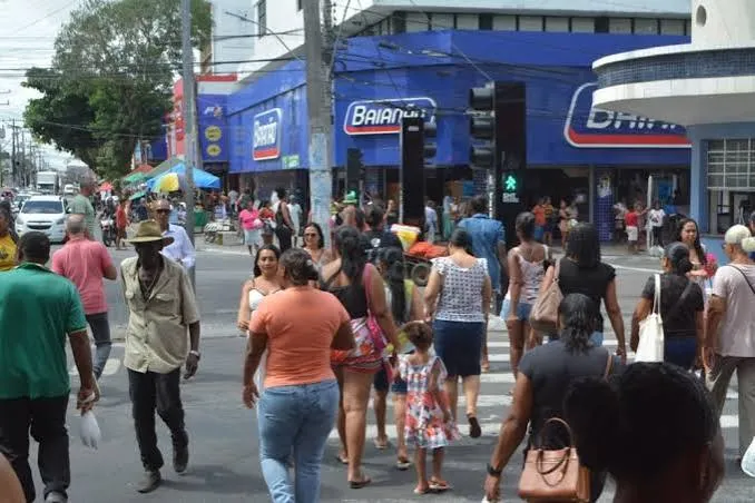 Veja o que abre e fecha em Feira de Santana no feriado de 2 de novembro