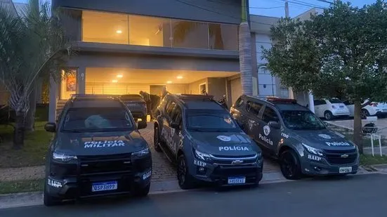 Infiltrados do PCC: Operação prende ex-estagiário do MP e policiais em SP