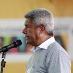 Motorista é preso por dirigir bebado no centro de Feira