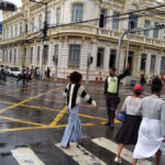 Gabriel Medina confirma volta ao Circuito Mundial de Surfe em 2026