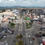 Justiça cassa mandatos de prefeito e vice de cidade na Bahia por abuso de poder político