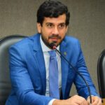 Tragédia no futebol: técnico morre durante partida e jogadores passam mal ao saber da notícia