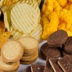 Conta de luz deve fechar 2025 com reajuste médio de 7%, diz Aneel