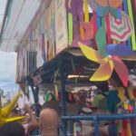 Prefeita desce de camarote e cai no pagode com gari