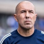 Petróleo dispara após ameaça de bloqueio no Estreito de Ormuz