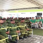 Vídeo: carreta se choca  contra mureta de proteção na Avenida Eduardo Froes da Mota