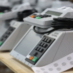 Com expulsão polêmica, Vitória arranca empate contra Chapecoense