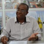 Motorista flagrado agredindo mulher em via pública em Ipecaetá é afastado das funções